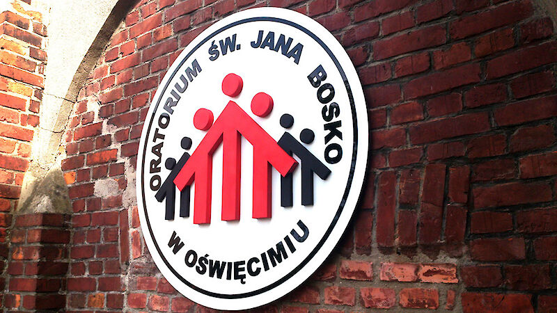 Oznakowanie zewnętrzne firmy &ndash; Express Media Oświęcim